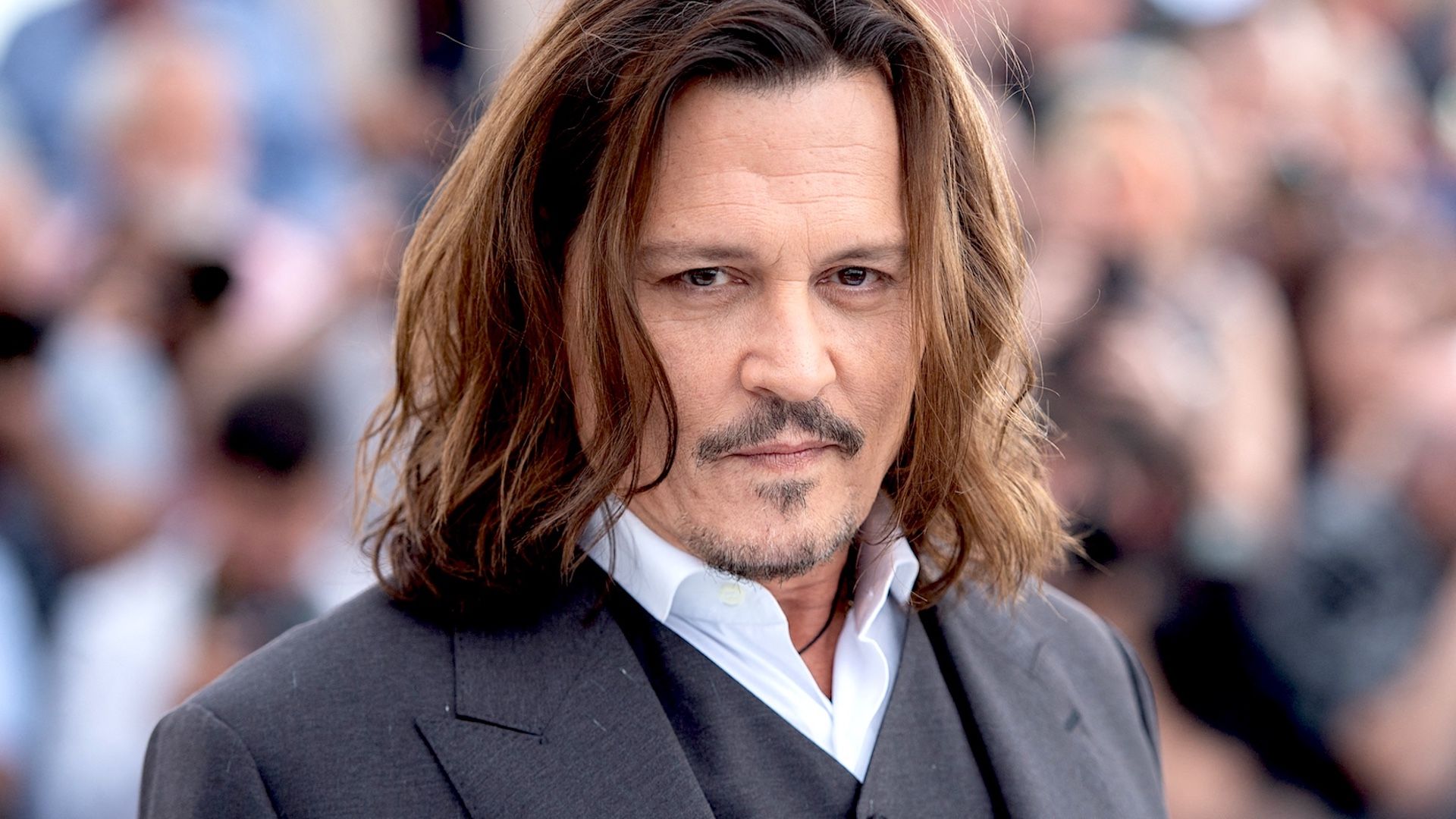 27 Years Later, Johnny Depp's R-Rated Adaptation of Gothic Classic Sets New Release