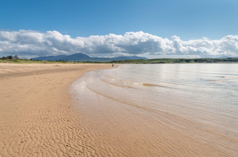 Carradale Bay is one of Kintyre's empty beaches (Photo: Dave Collins/Getty Images)