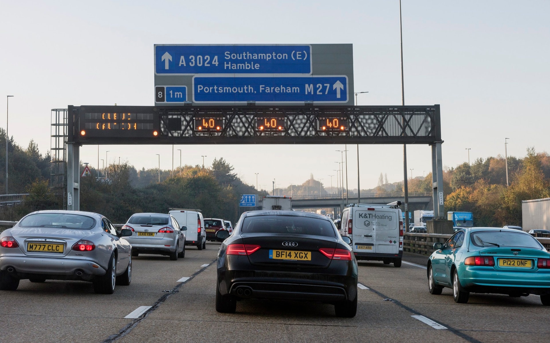 Just over half of drivers were satisfied with journeys on the 28-mile M27