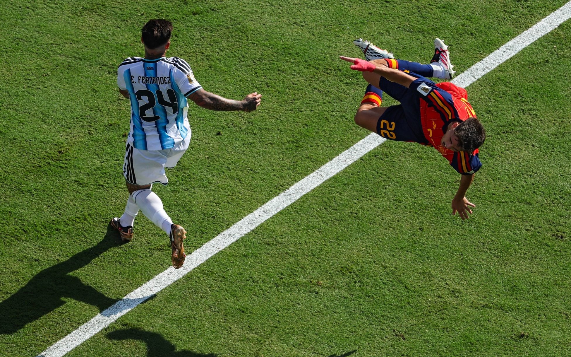 The offence that led to Enzo Fernandez's second booking