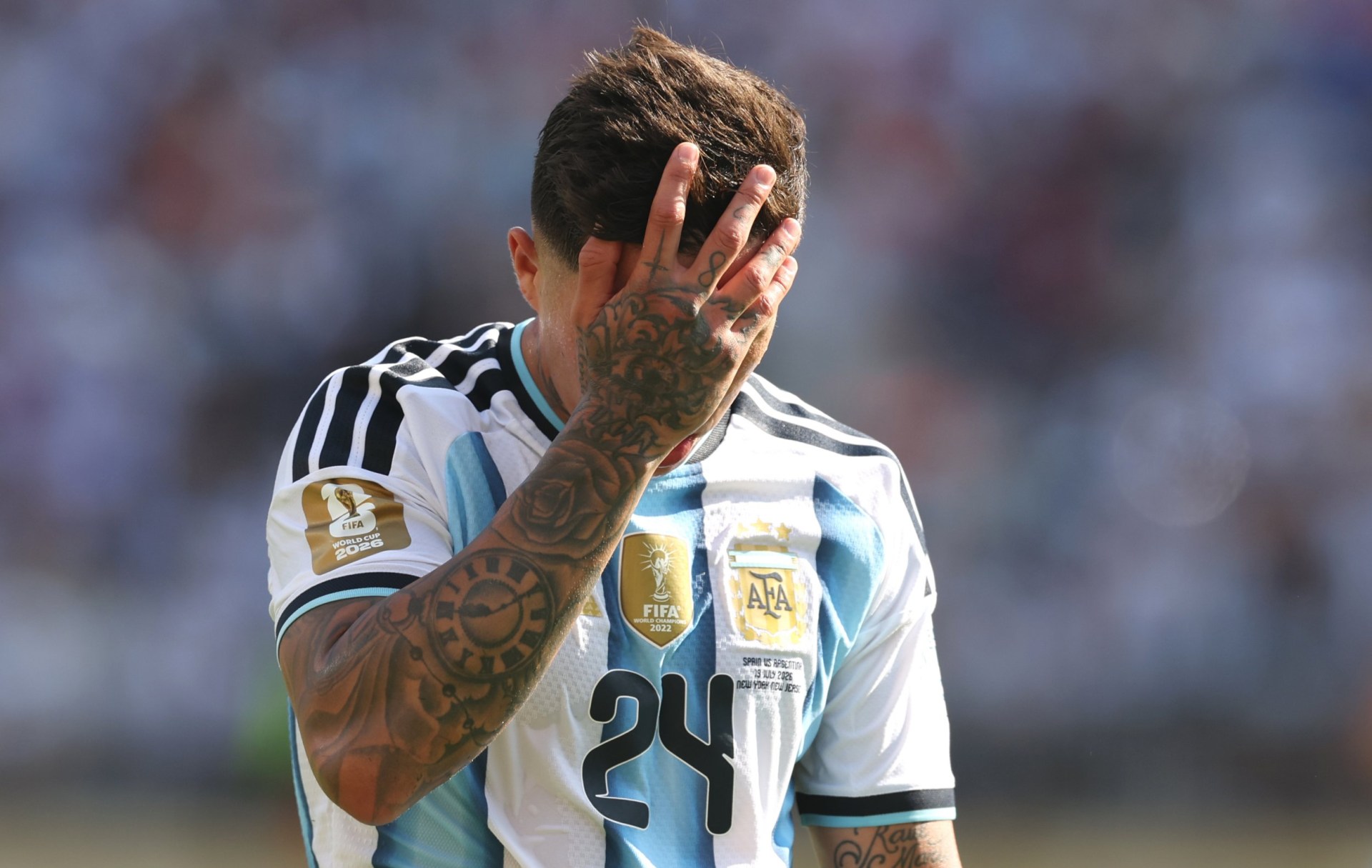 EAST RUTHERFORD, NEW JERSEY - JULY 19: Argentina's Enzo Fernandez after being sent off during the FIFA World Cup 2026 Final match between Spain and Argentina at New York New Jersey Stadium on July 19, 2026 in East Rutherford, United States. (Photo by Rob Newell - CameraSport via Getty Images)