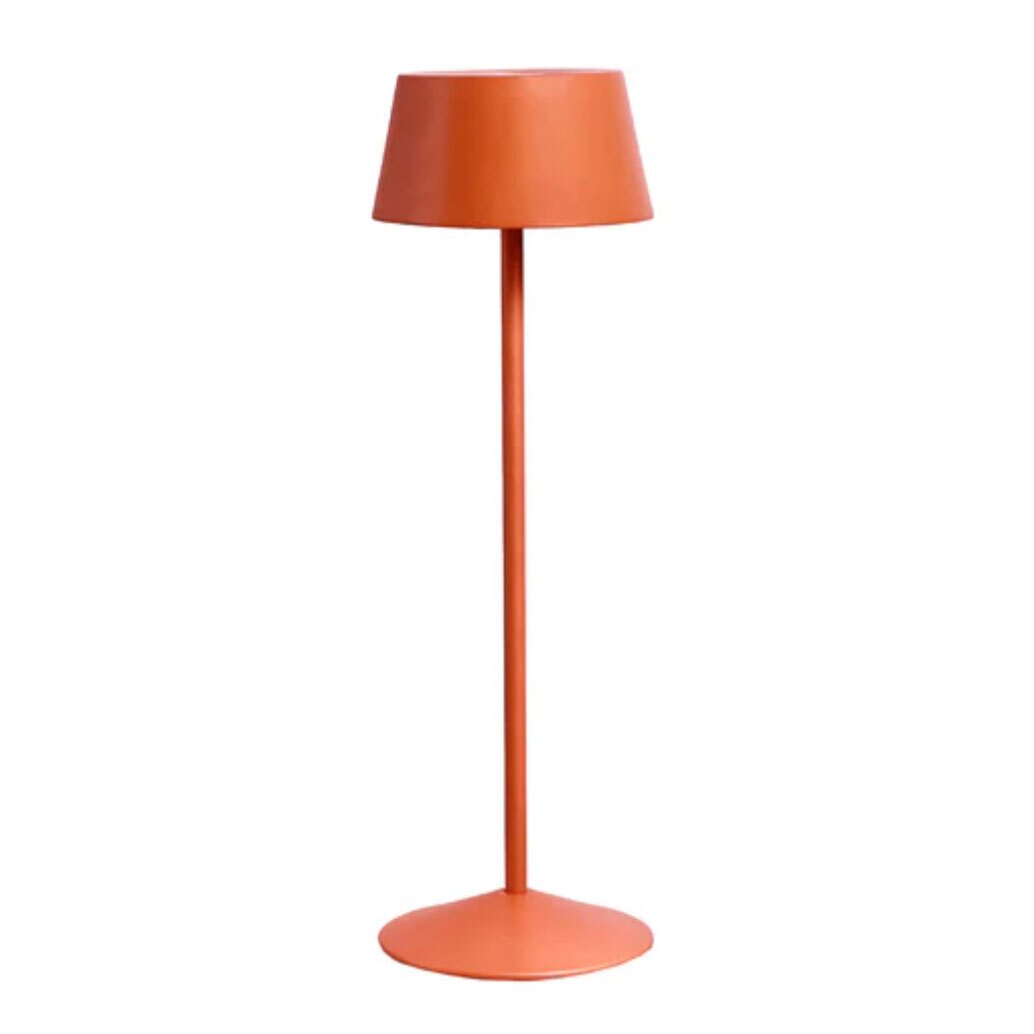 This Petite Porch-Friendly Lamp Is Usually $120—Right Now It’s a Mere $25