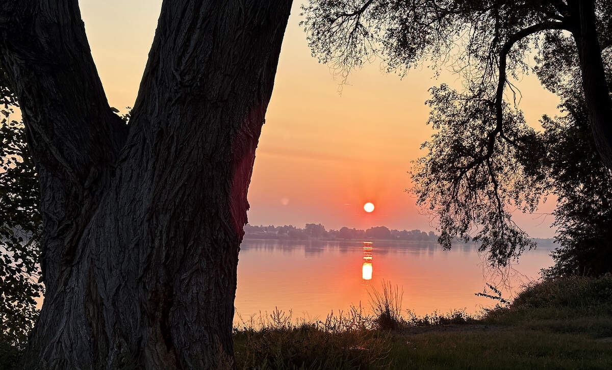 Tri-Cities air may get even smokier. Stretch of triple-digit highs forecast