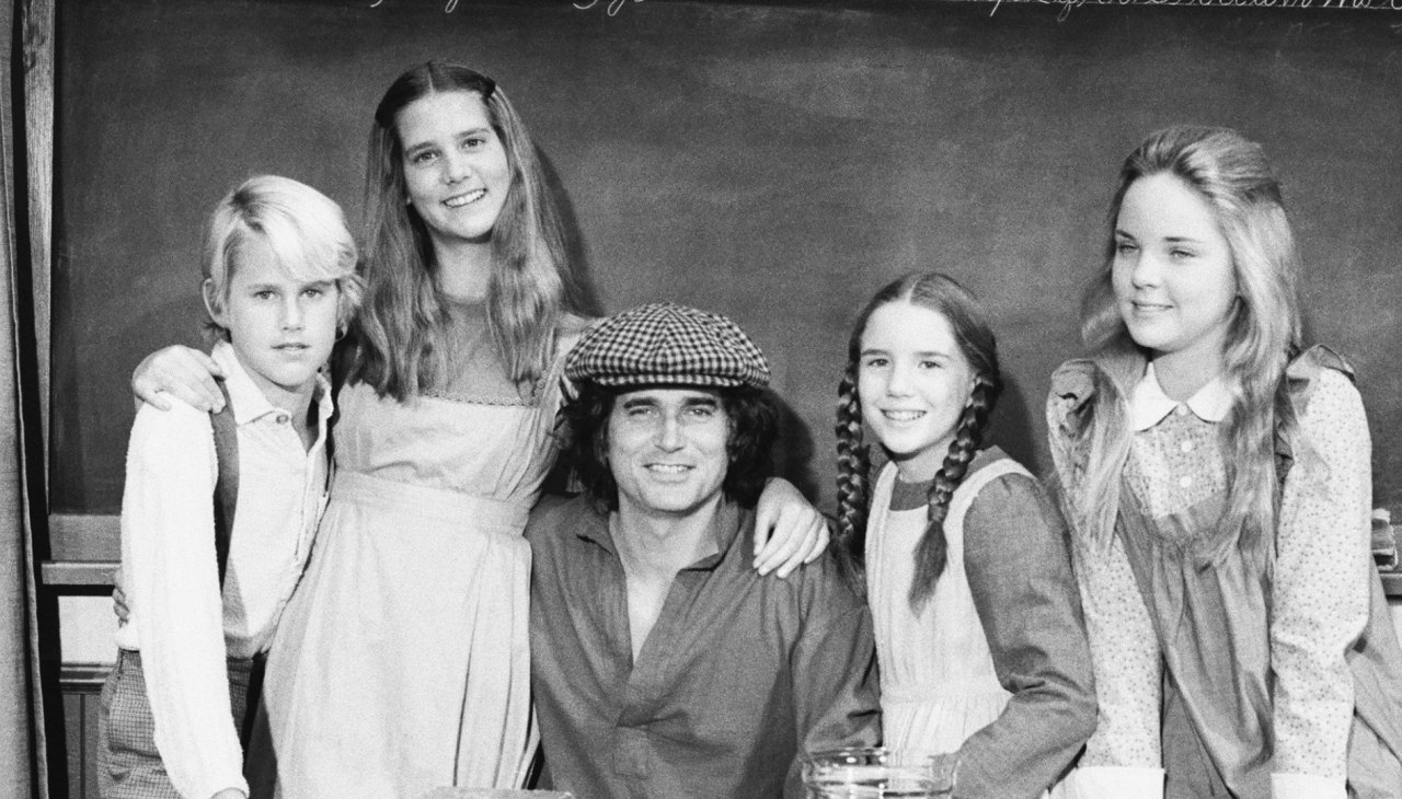 Michael Landon Jr. as Jim, Leslie Landon as Kate, Michael Landon as Charles Philip Ingalls, Melissa Gilbert as Laura Ingalls Wilder, Melissa Sue Anderson as Mary Ingalls Kendall in 'Little House on the Prairie'