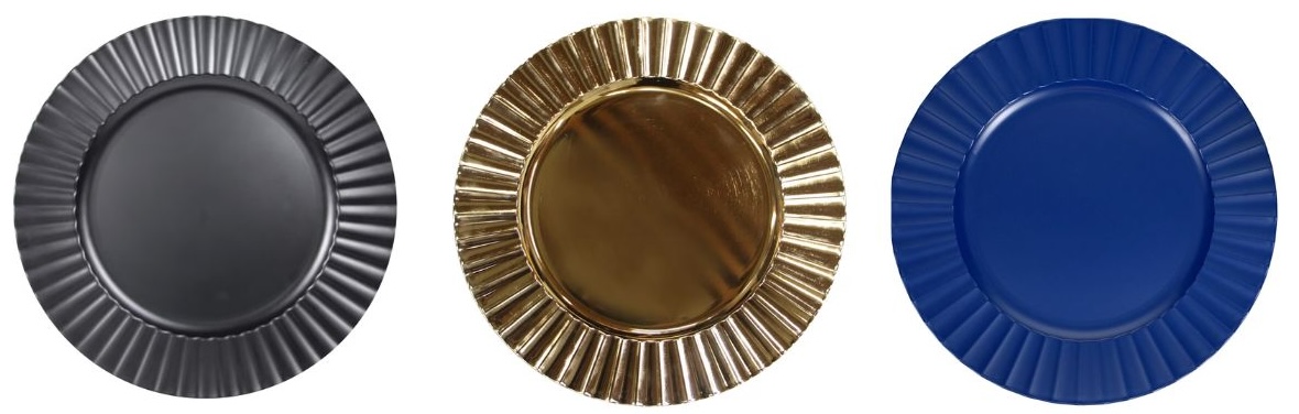 Shimmering black, gold and cobalt chargers