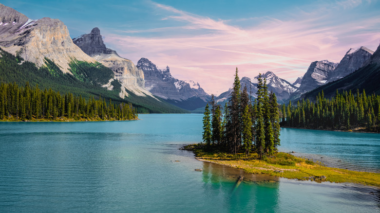 Spirit Island on Maligne Lake in Jasper National Park, Alberta, Canada.