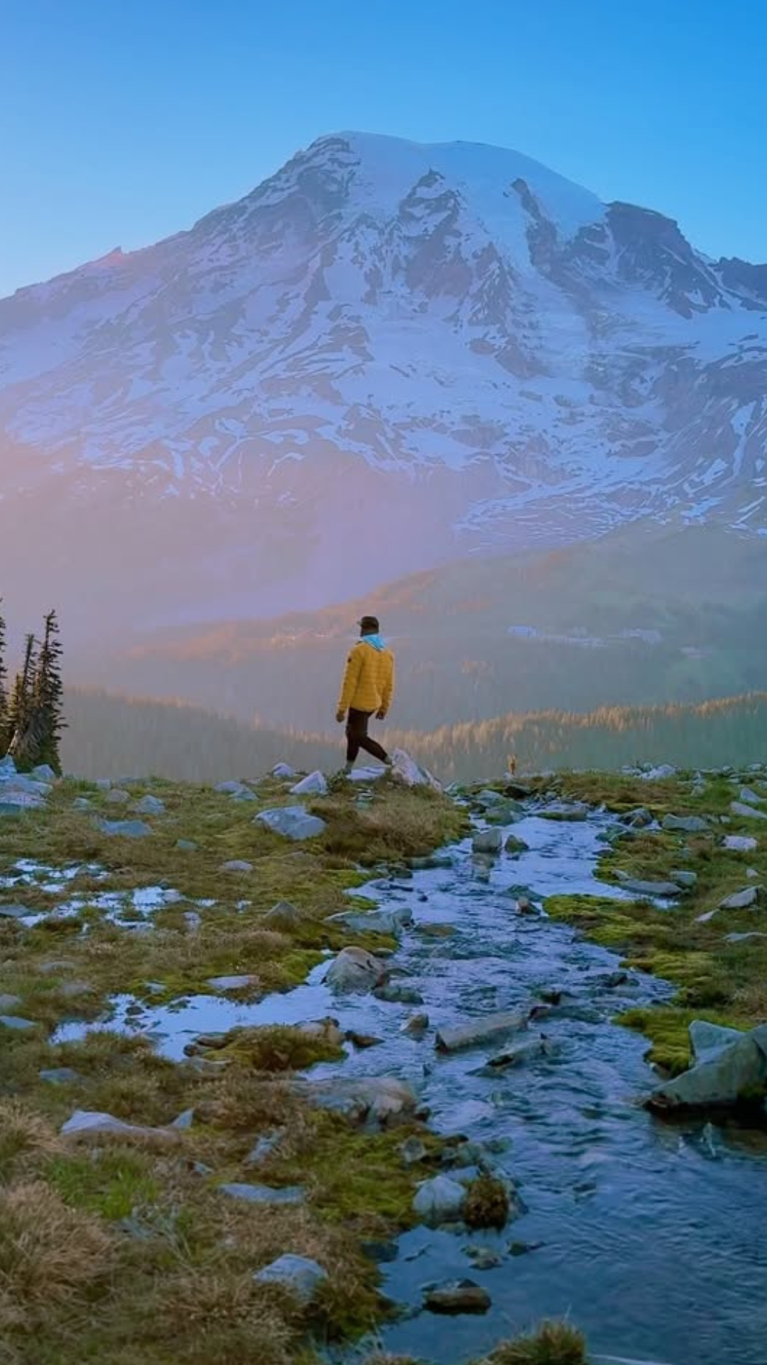 Discovering a hidden alpine lake near Mount Rainier