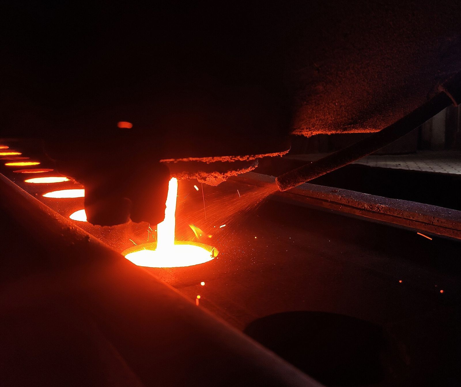 A new material up to 10 times stronger than steel