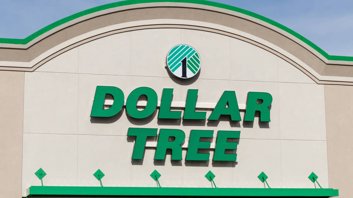 stmarys-circaapril2019dollartreediscountstore