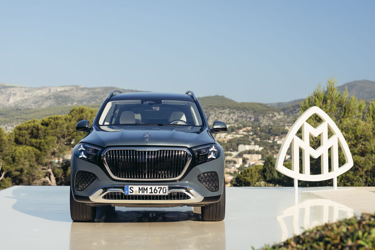 View Exterior Photos of the 2027 Mercedes-Maybach GLS680