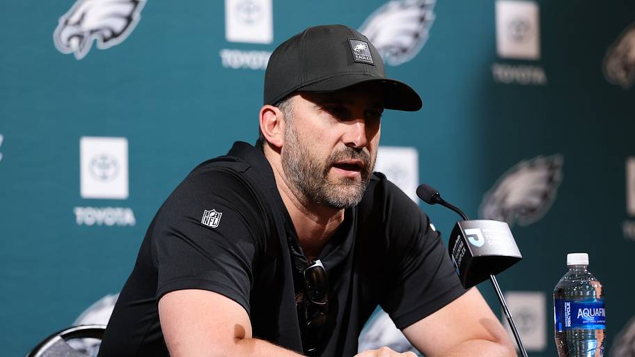Why Nick Sirianni’s hands-on overhaul with Eagles last year is risky