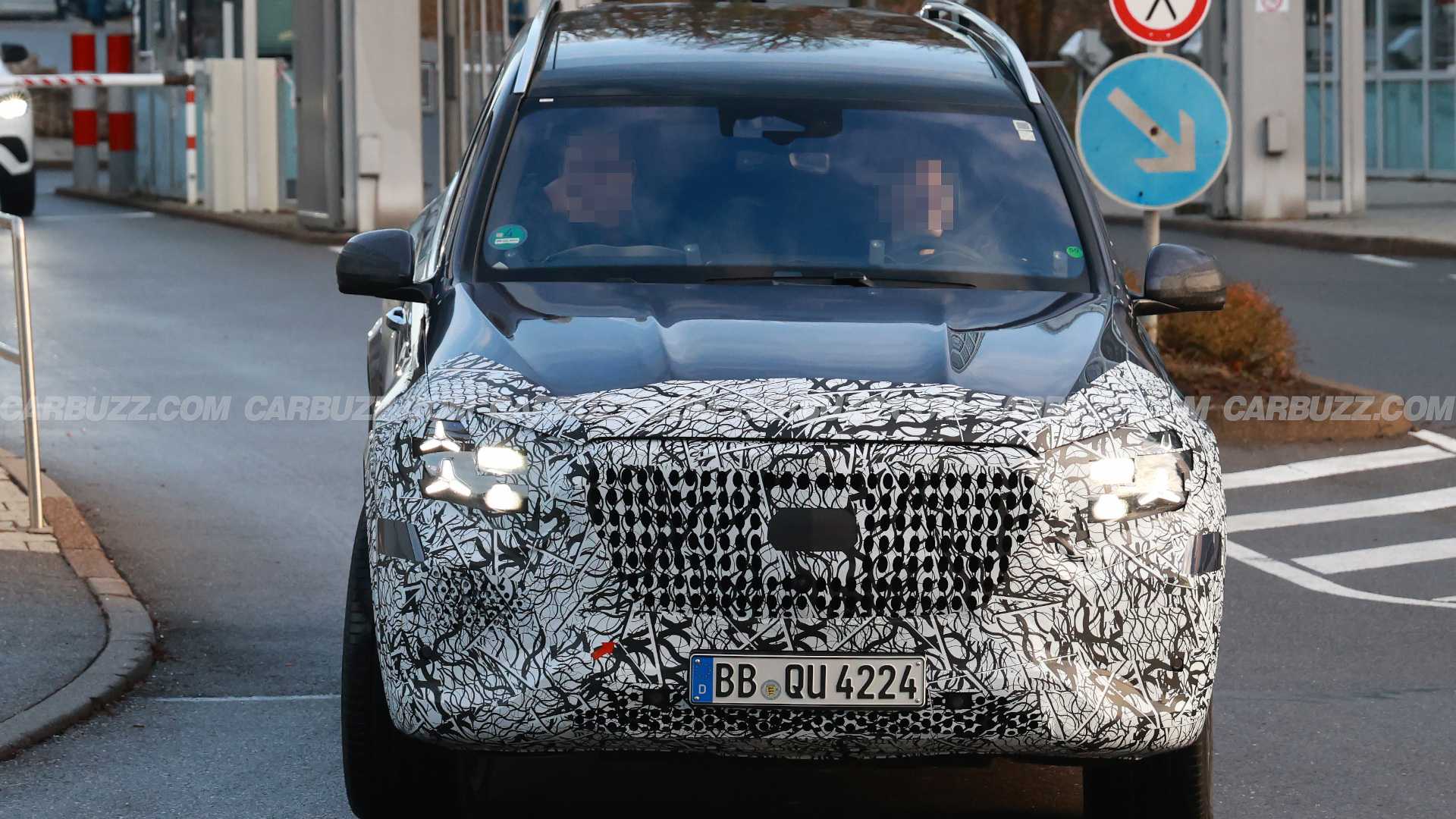 Mercedes Maybach GLS Spy Shot (3)