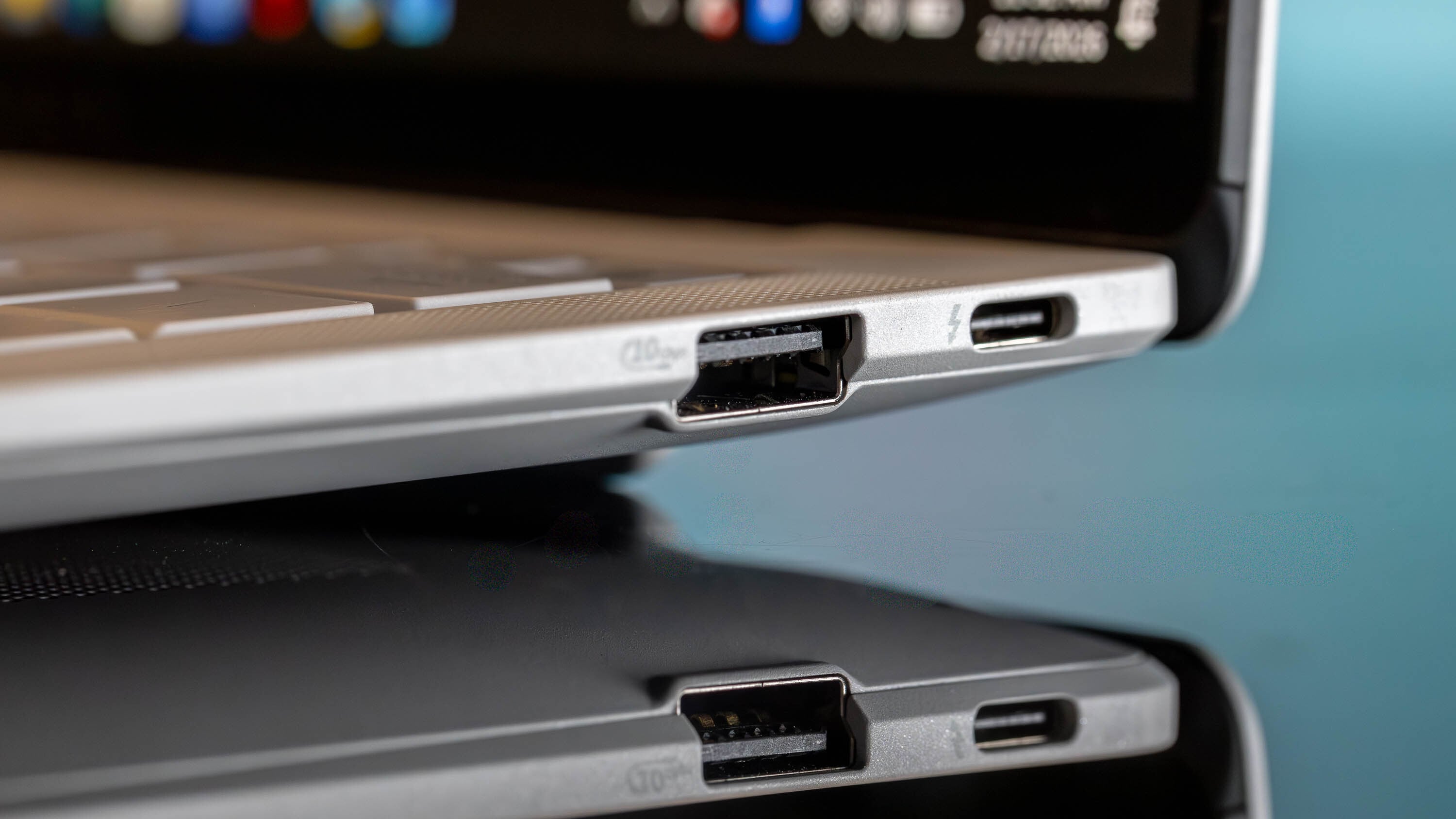 Asus ExpertBook Ultra Review: Elite Performance for the Corner Office