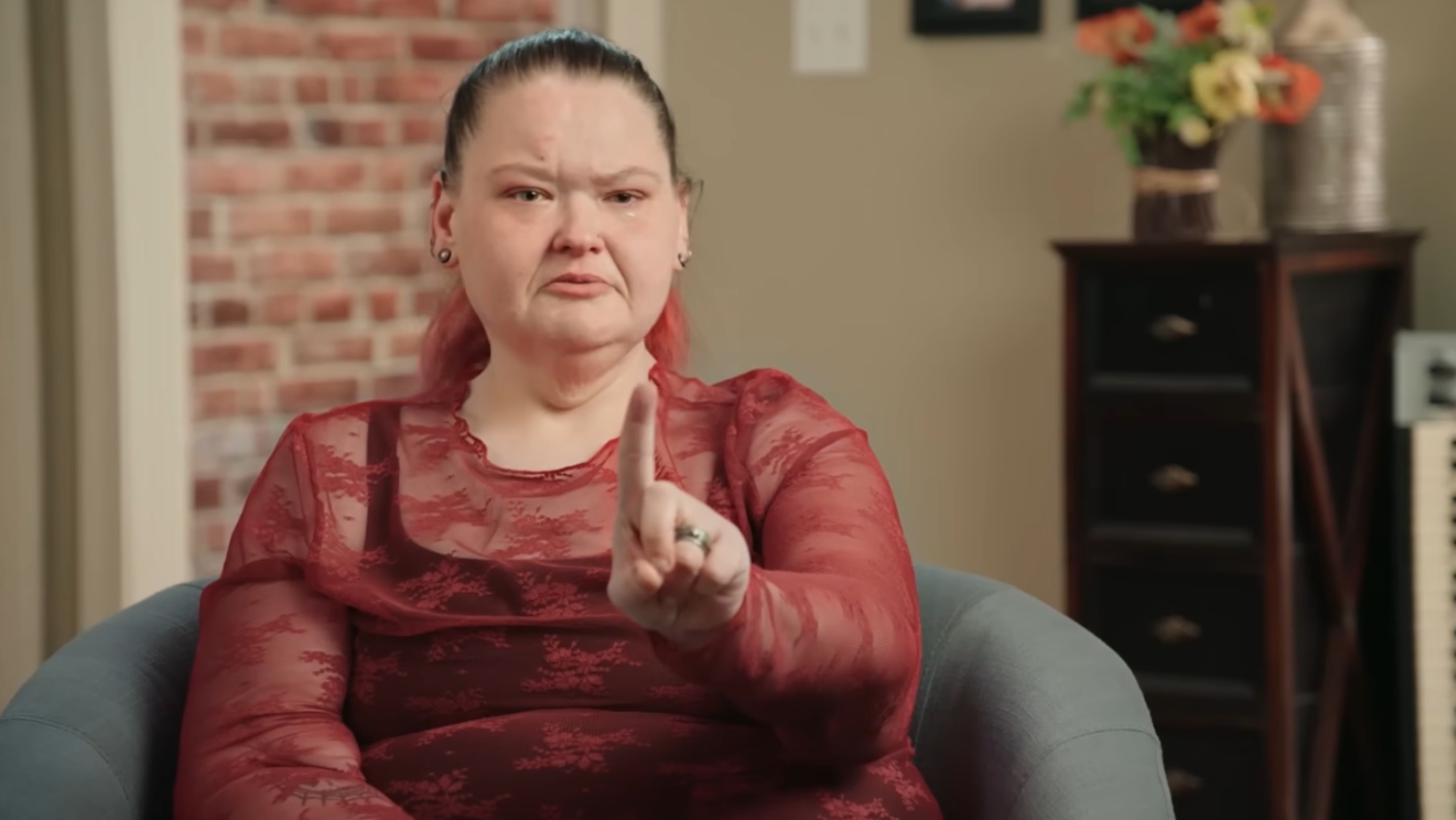 A still from ‘1000-lb Sisters’ Season 9 trailer featuring Amy and Tammy (Image Source: YouTube | @TLC)