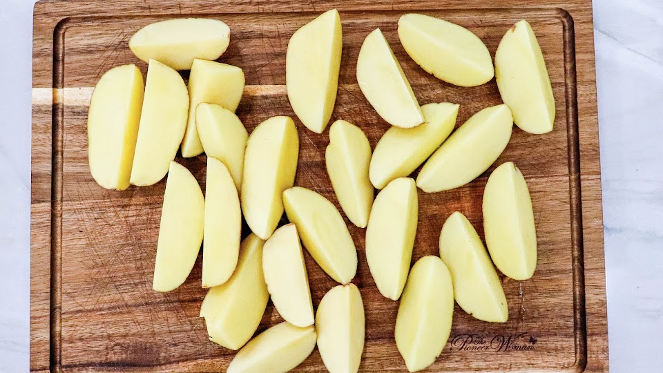 direction photo for Potato Wedges
