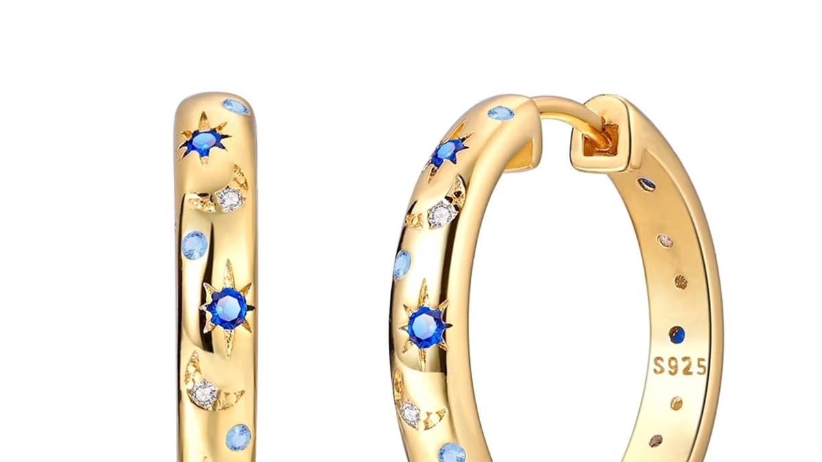 mula-european-starry-night-celestial-huggie-hoop-earrings-1