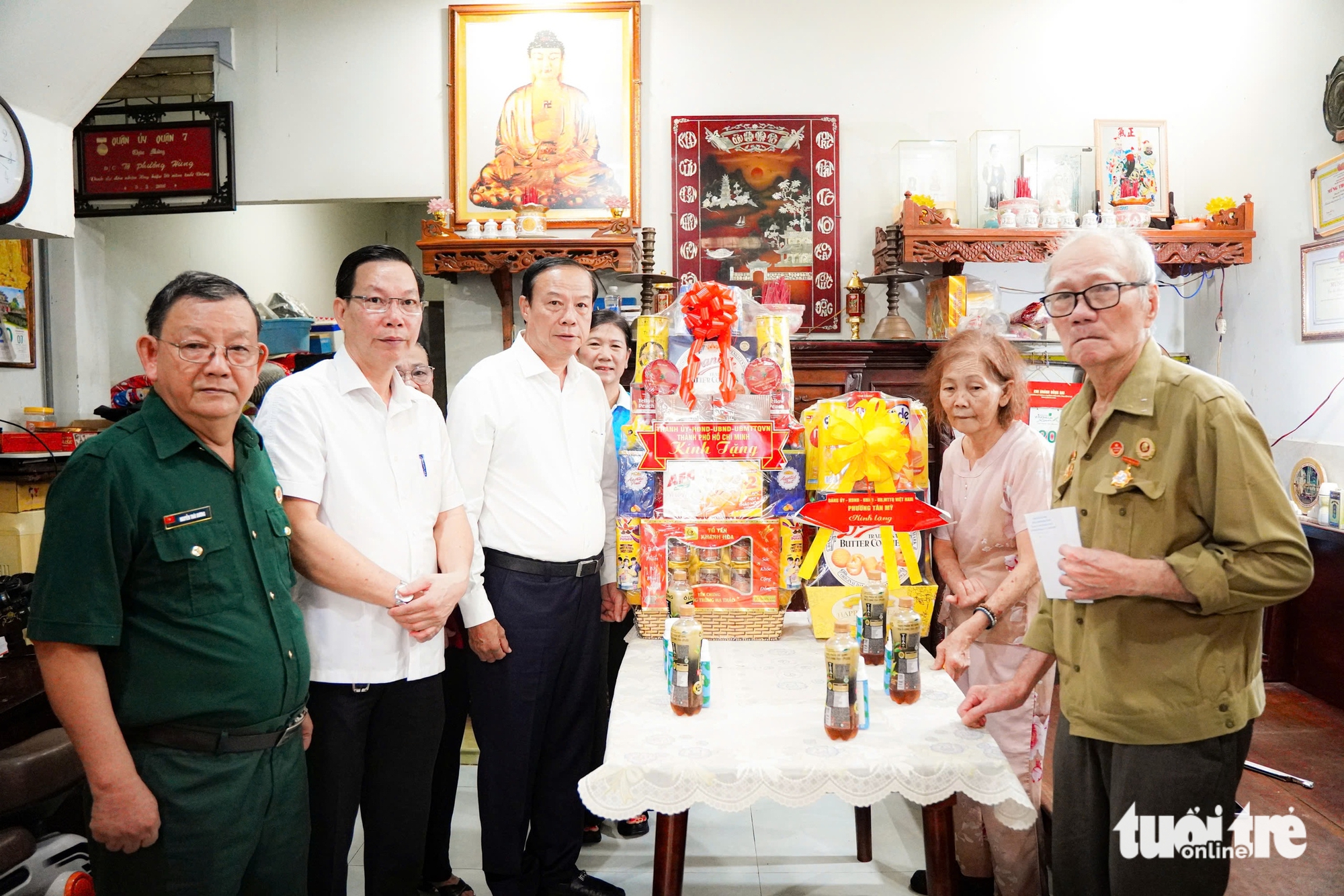 Lãnh đạo HĐND TP.HCM thăm, tri ân thương binh tiêu biểu