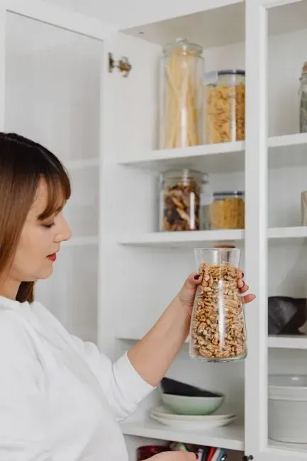 4. Pantry items go unsealed or forgotten (Image Credits: Pexels)