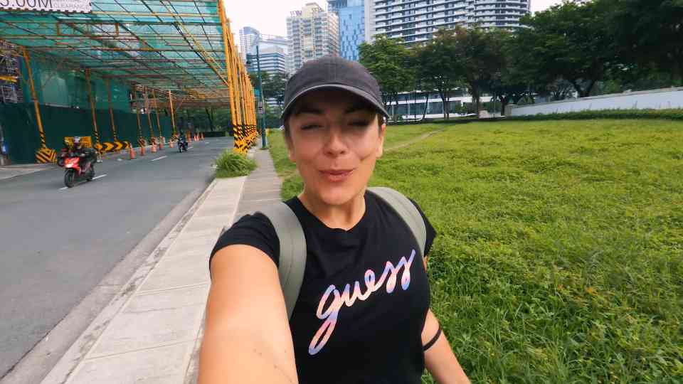 Exploring everyday experiences in Manila through foreign eyes