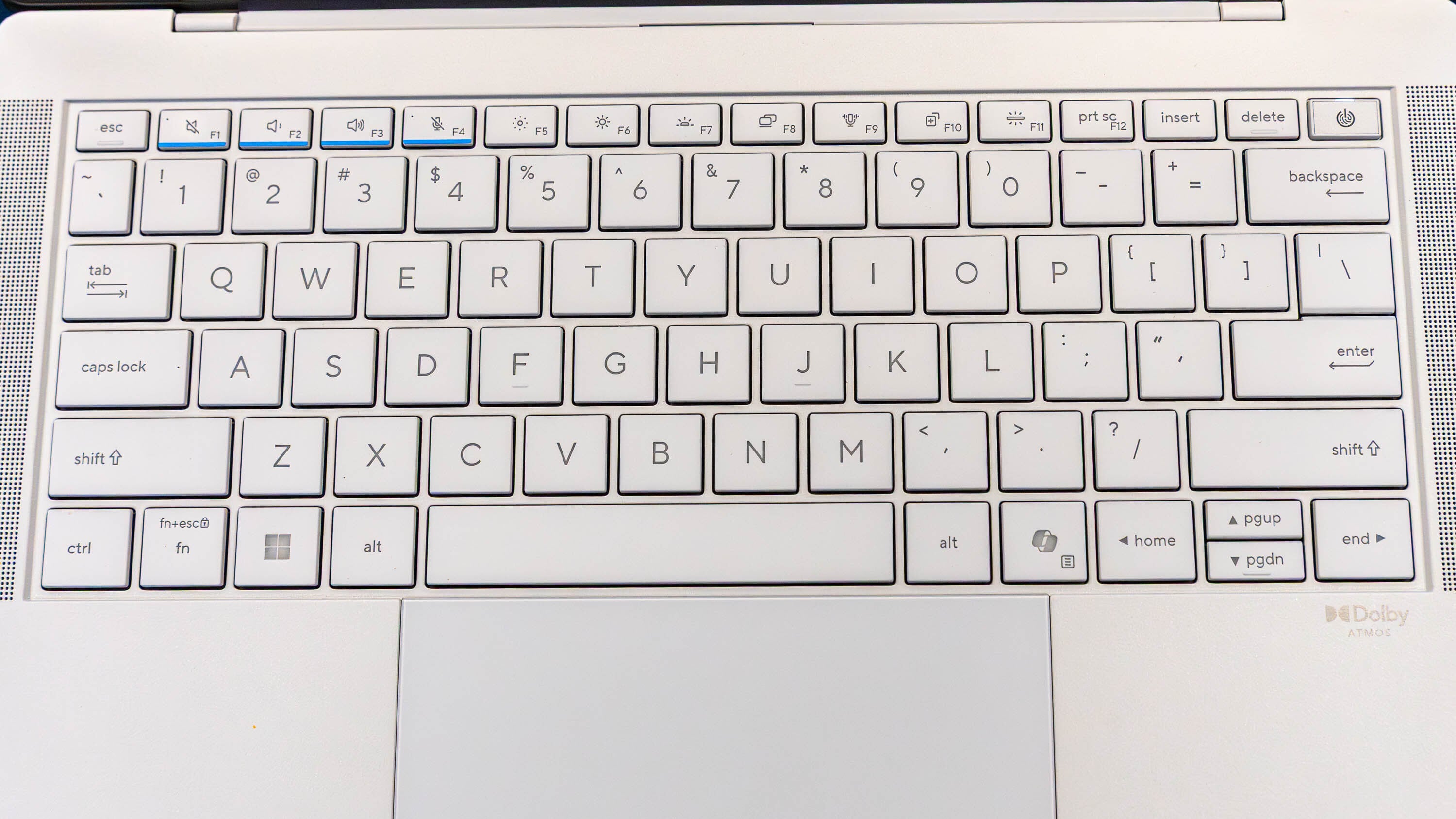 Asus ExpertBook Ultra Review: Elite Performance for the Corner Office