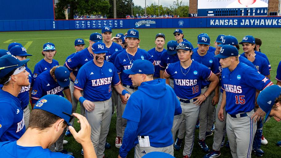 Kansas Baseball to Face Iowa in Exhibition on Famed 'Field of Dreams'