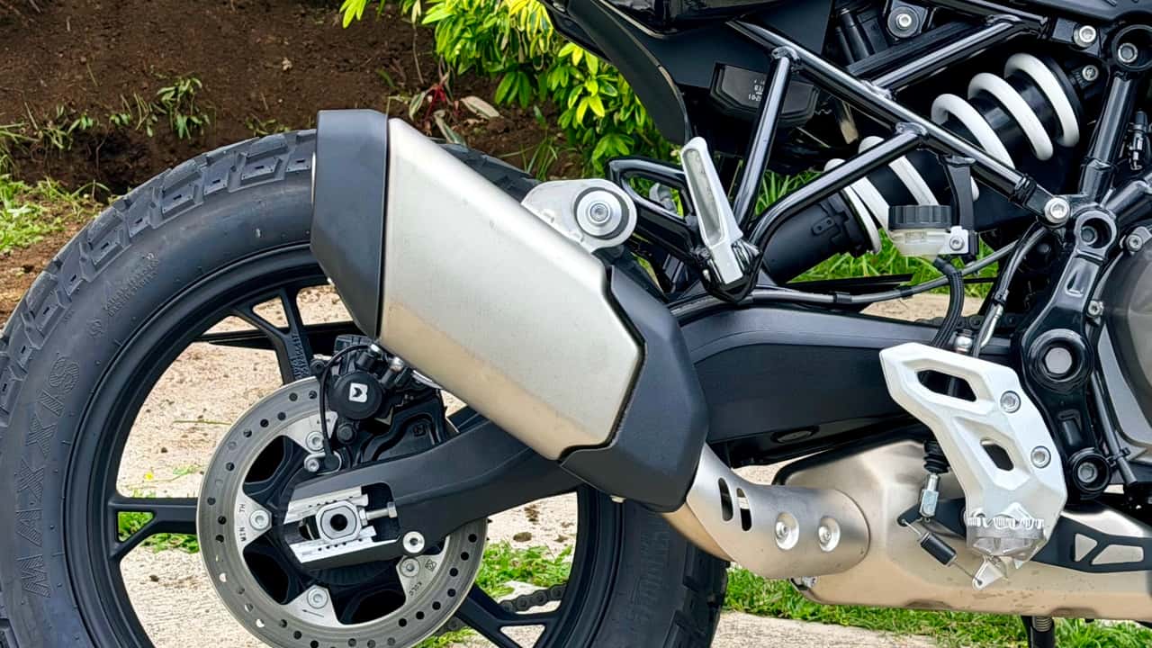 BMW F 450 GS - Muffler