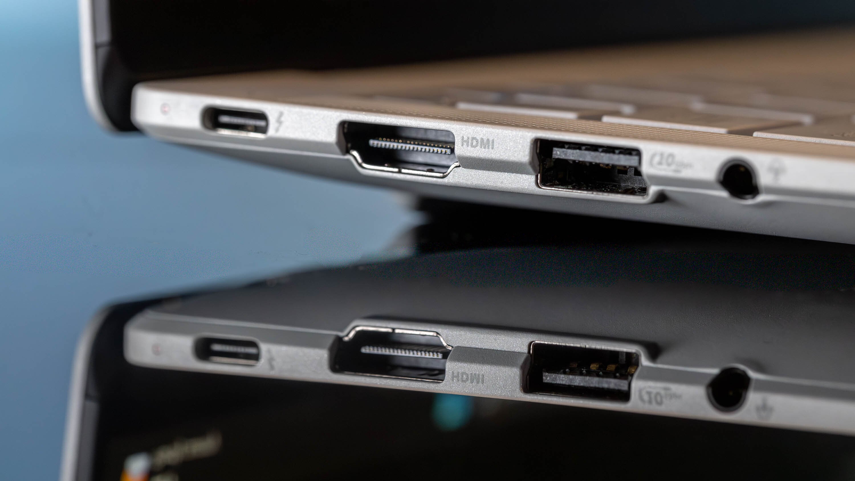 Asus ExpertBook Ultra Review: Elite Performance for the Corner Office