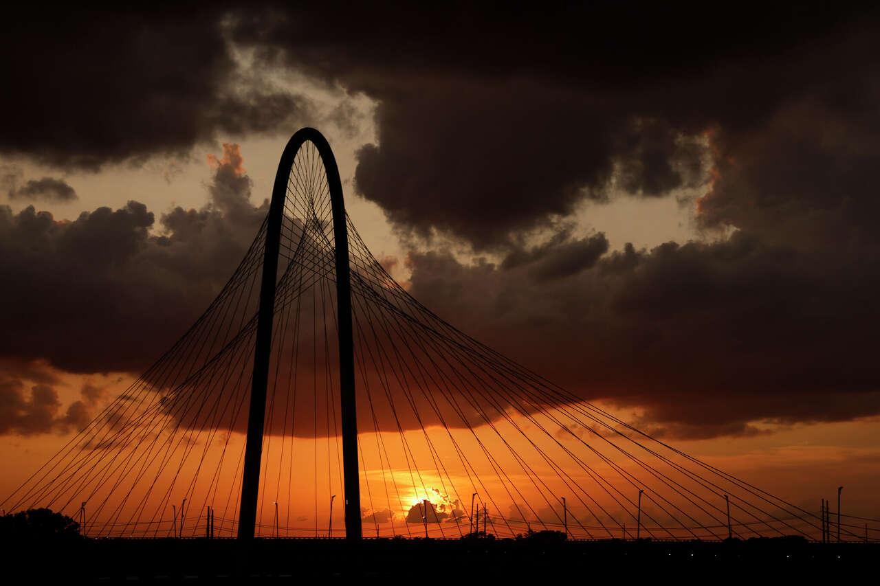 Texas electricity companies are playing games. Most customers don't even know they're losing.