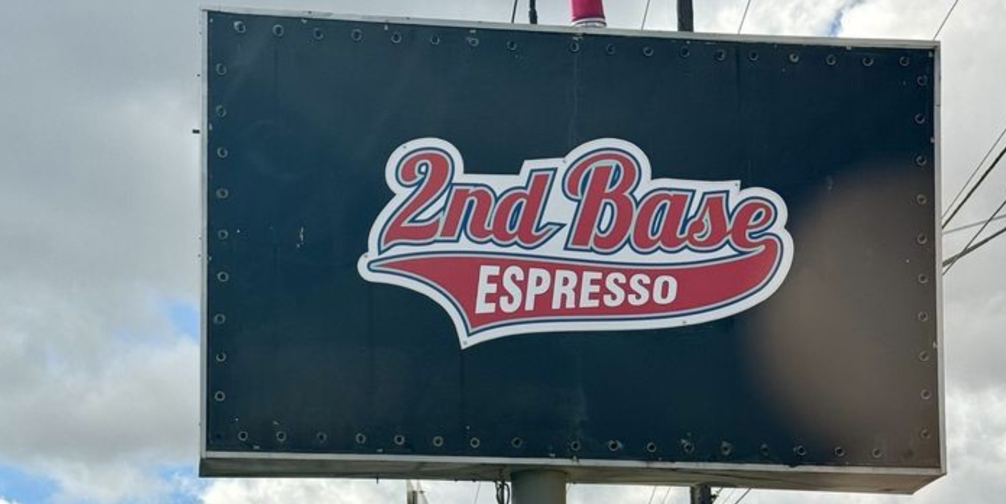 Washington coffee stand removes offensive transphobic sign after backlash