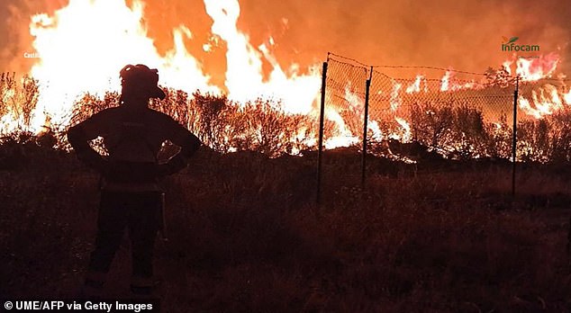 Spain's weather agency AEMET said the heatwave, the ¿third ¿of 2026, was expected to last at least until Thursday, bringing temperatures above 40C across much of the southeastern interior and pushing wildfire danger to extreme levels