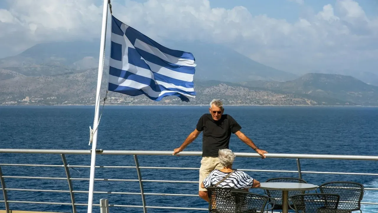 Greece: Where Mediterranean beauty meets multigenerational family adventures
