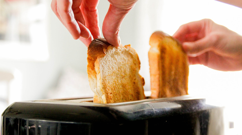 The Best Way To Wrap Bread To Keep It Fresh In The Freezer