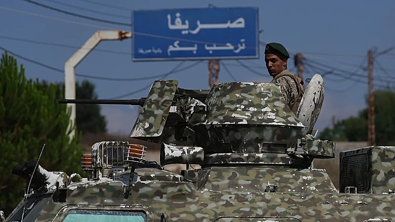Lebanese army begins deployment to southern regions after Israel deal
