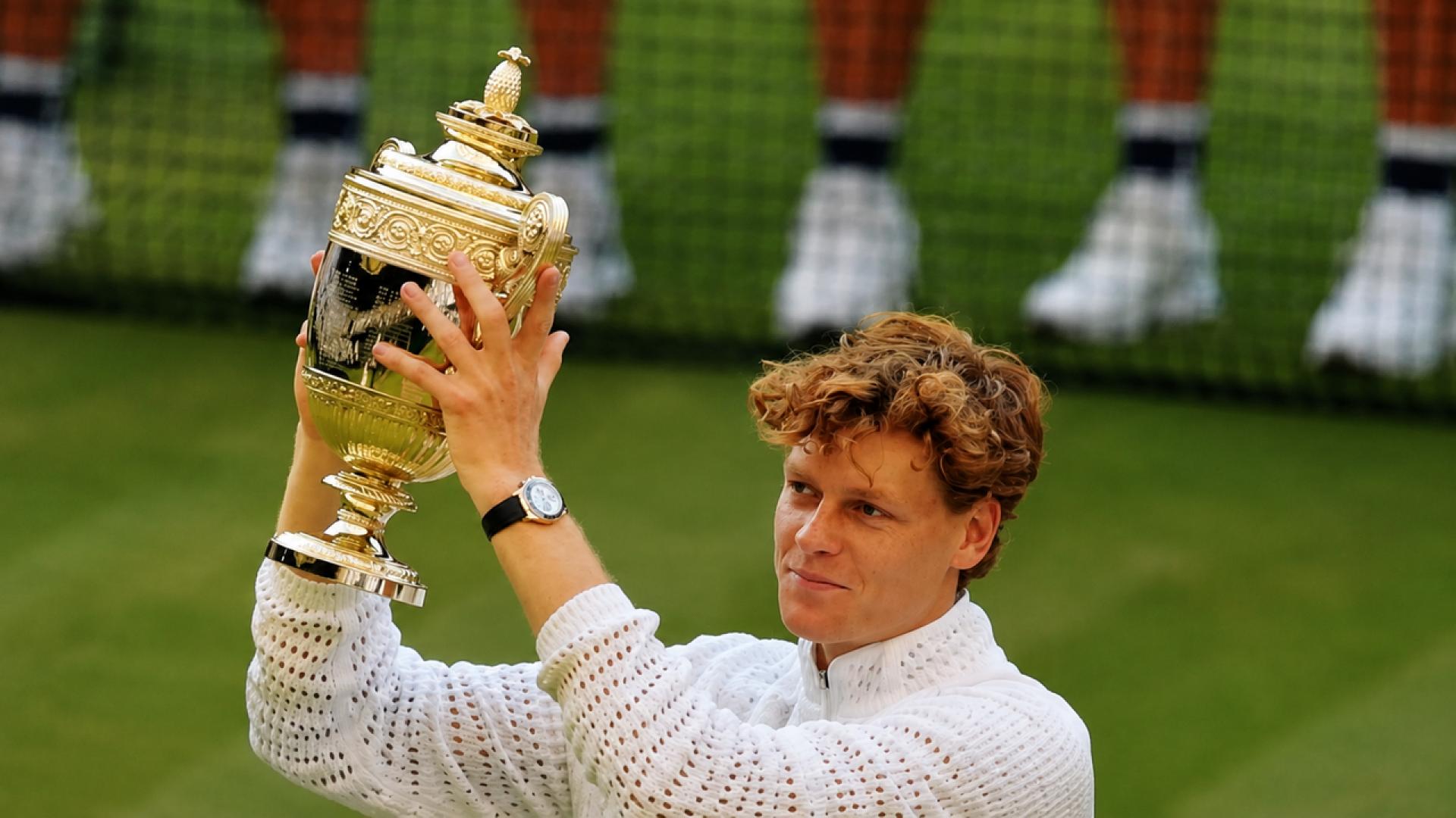 Jannik Sinner's latest feat puts him alongside Nadal, Djokovic, Federer