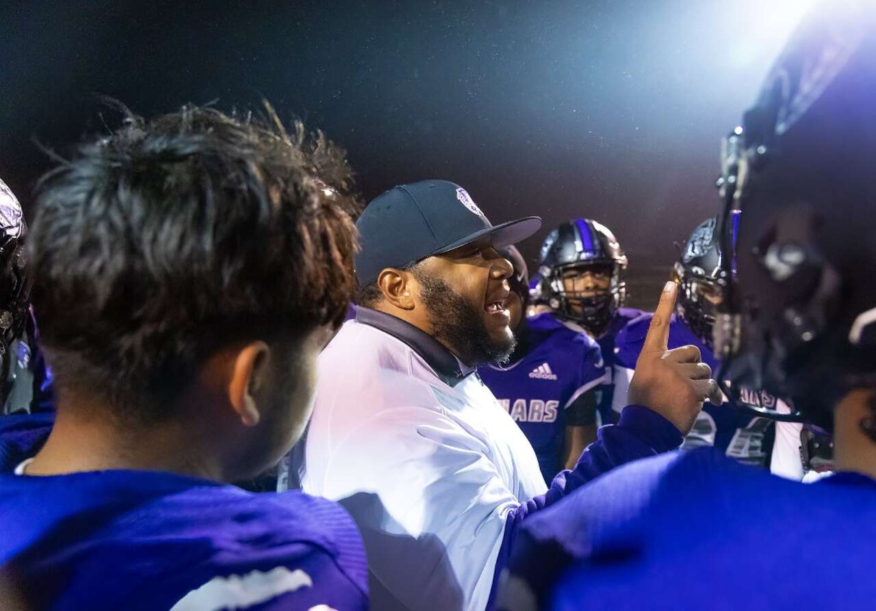 Central Texas high school athletes avoiding the worst NIL can bring, for now