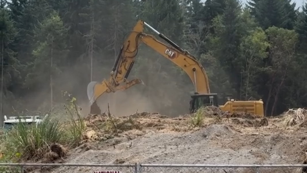 Crews clear land for 120-unit apartment complex in Pierce County on 5.85 acres