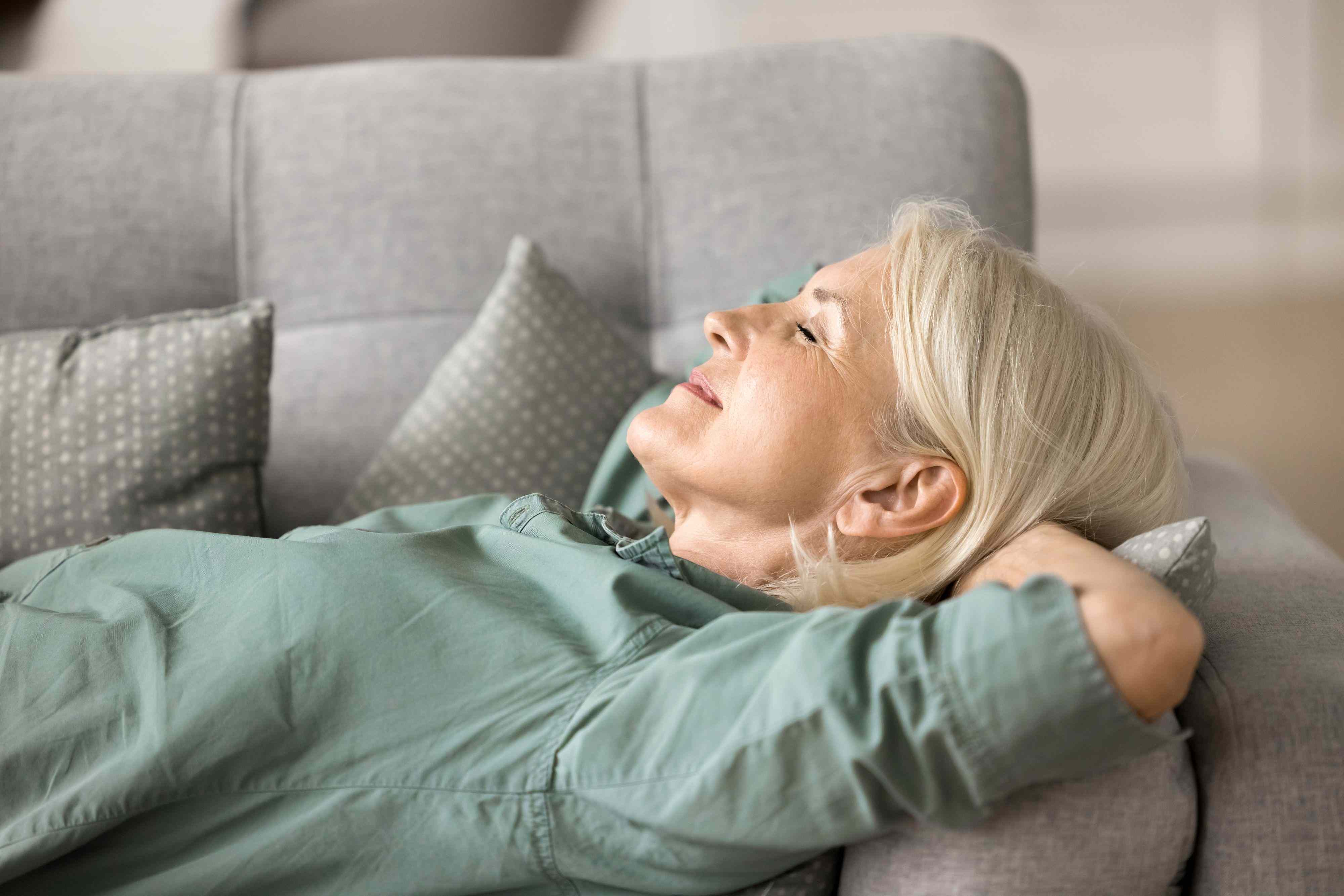 The best time of day to take a nap, according to a neurologist