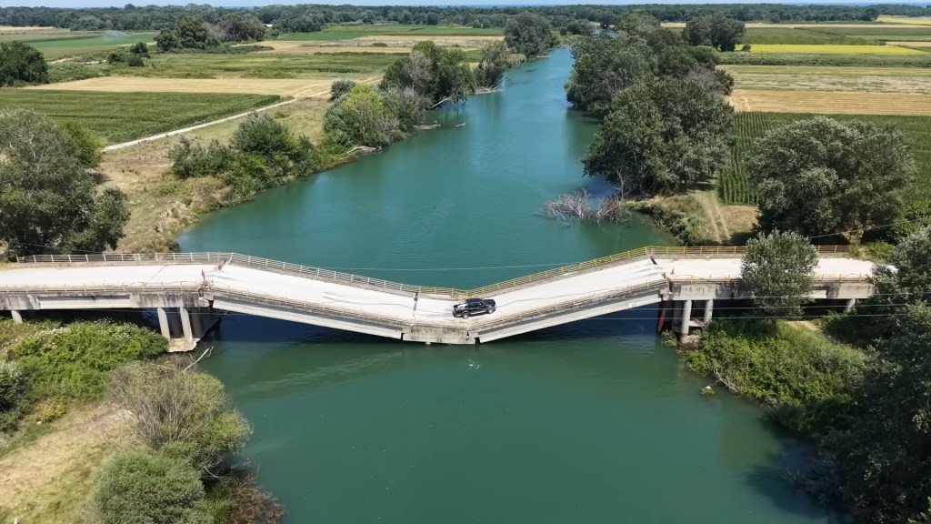 Drivers keep using buckling storm-damaged bridge — because it’s faster than detour
