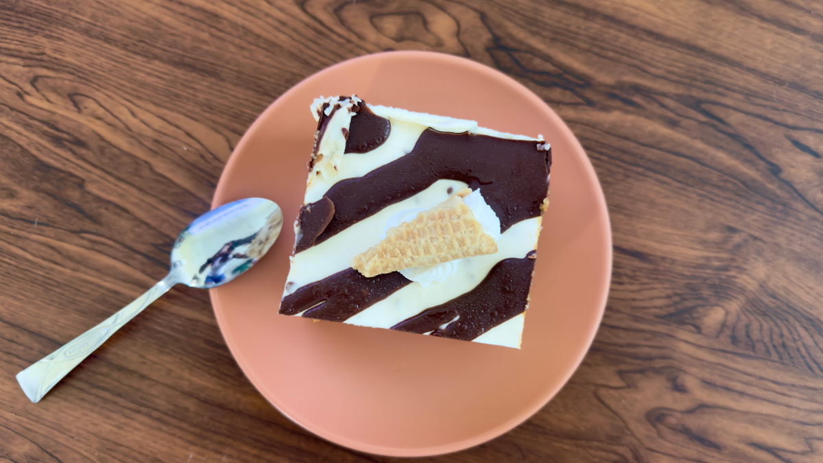 costco-waffle-cone-bar-cake-review-slice