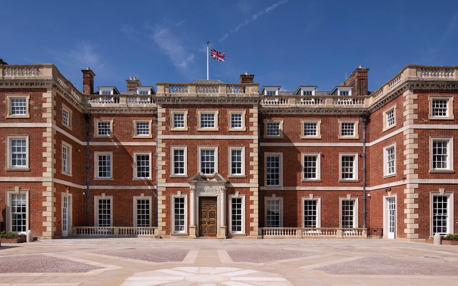 Meticulously refurbished by Sir Philip Sassoon in the 1920s, Trent Park House has hosted royalty, prime ministers and Hollywood legends
