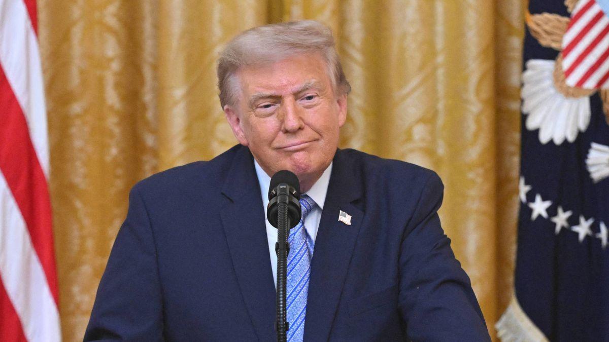 Donald Trump's Primetime Speech Becomes a Network TV Flashpoint After ABC and NBC Snub Live Airing