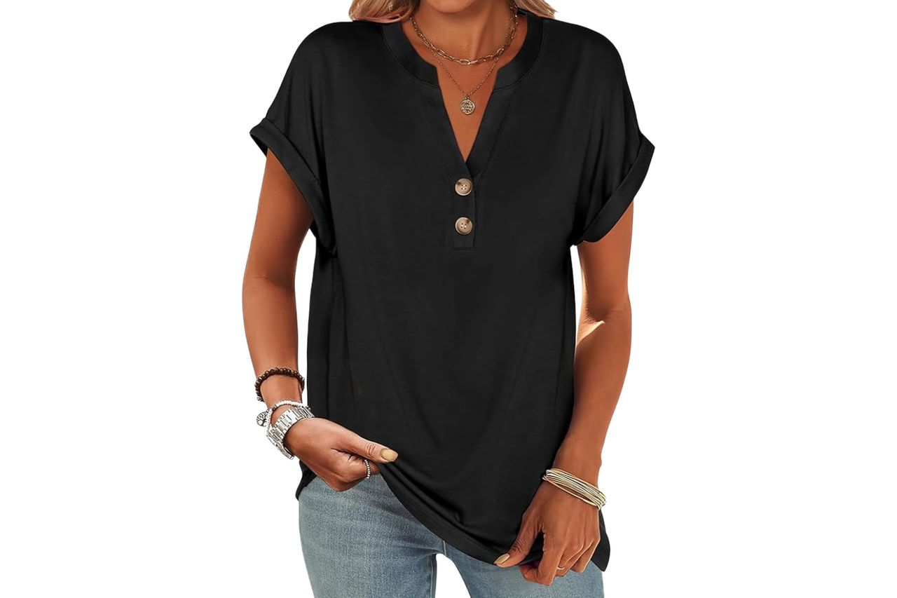 ANRABESS Womens Short Sleeve Henley Tops V Neck Dressy Casual Blouses Summer Trendy Tee Shirts 2026 Vacation Fashion Clothes Black S at Amazon Women’s Clothing store