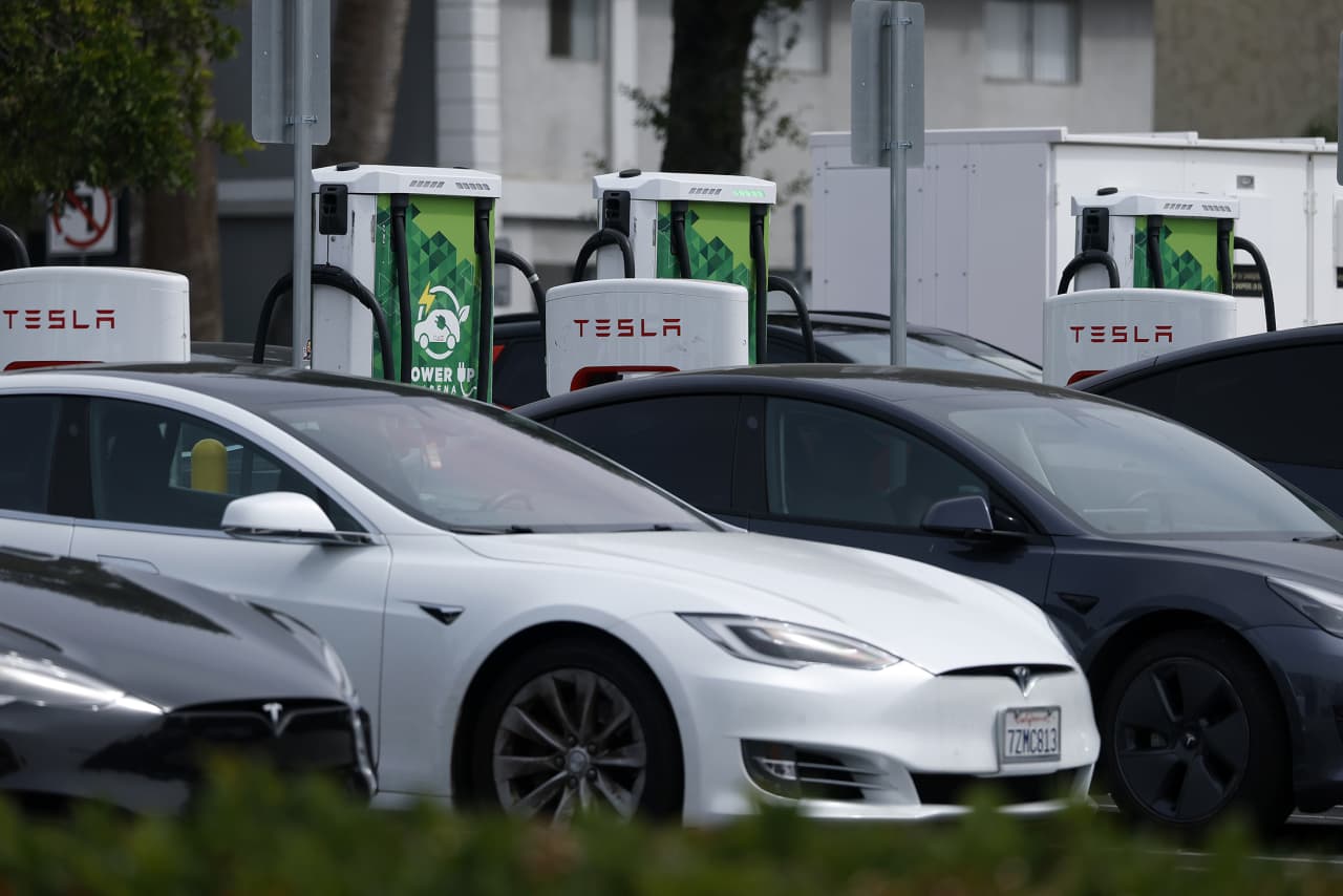 Tesla Earnings Are Coming. 2 Things That Will Drive the Stock.