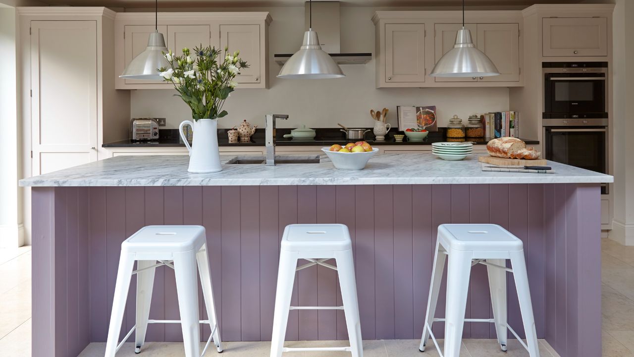 These are the 4 popular paint colours experts say people regret ...