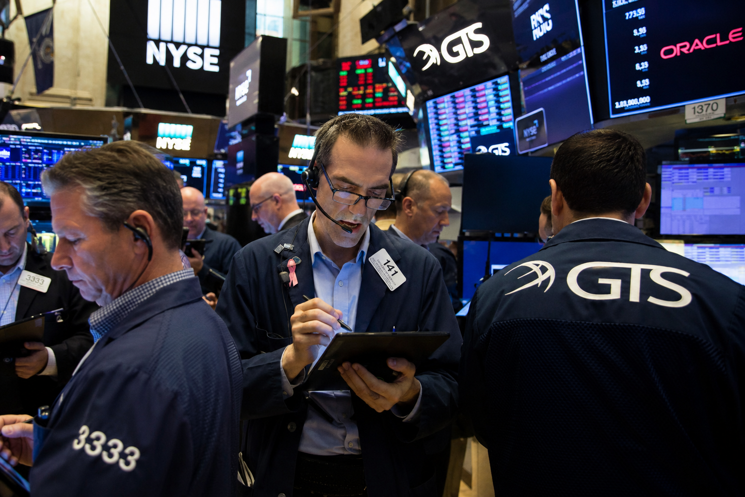 UBS sees Broadcom, SanDisk, Oracle stocks rebounding: here's why