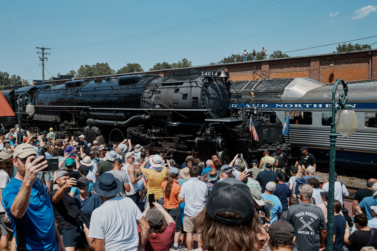 A Locomotive Named Big Boy Is Making Grown Men Cry
