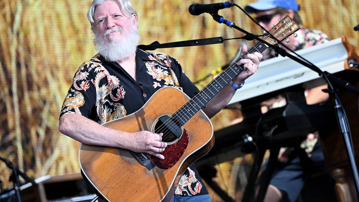 Want to ski with Bill Nershi of The String Cheese Incident? Enter the CAIC's new raffle