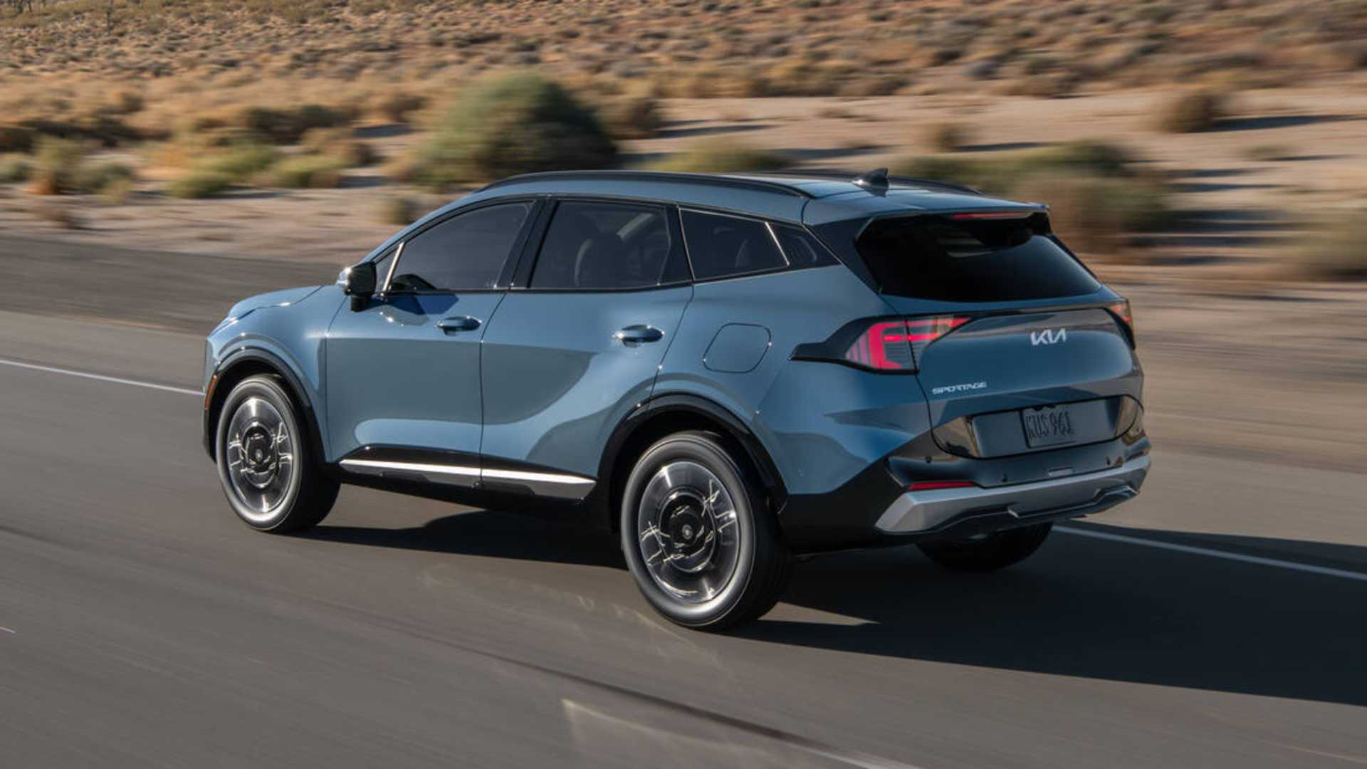 2027-kia-sportage-hybrid-rear