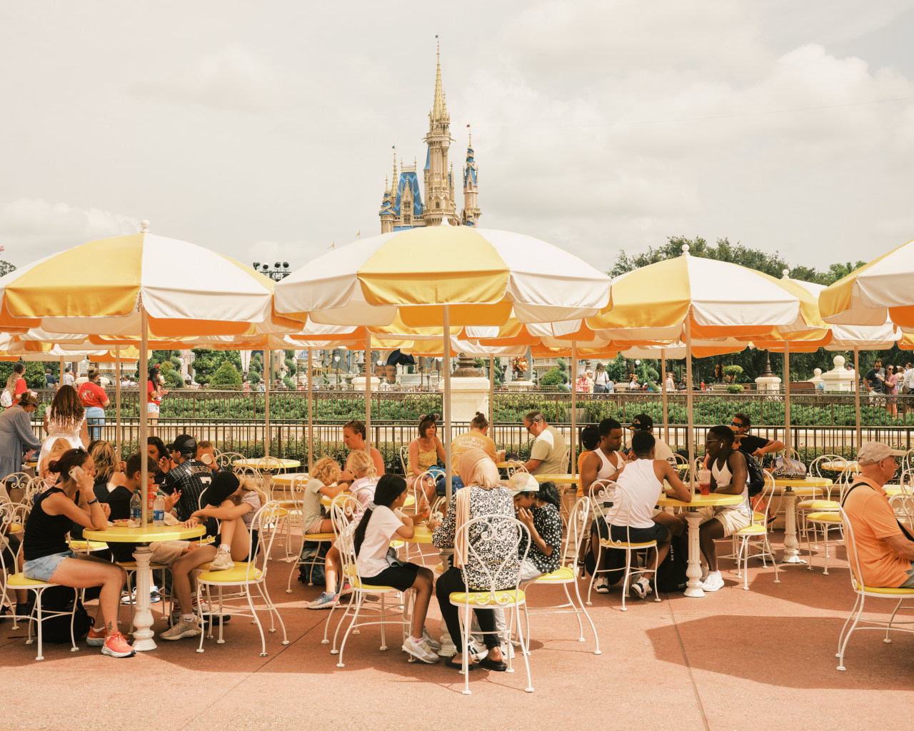 Kraft Heinz Strikes Deal With Disney to Supply Resorts and Tap Characters