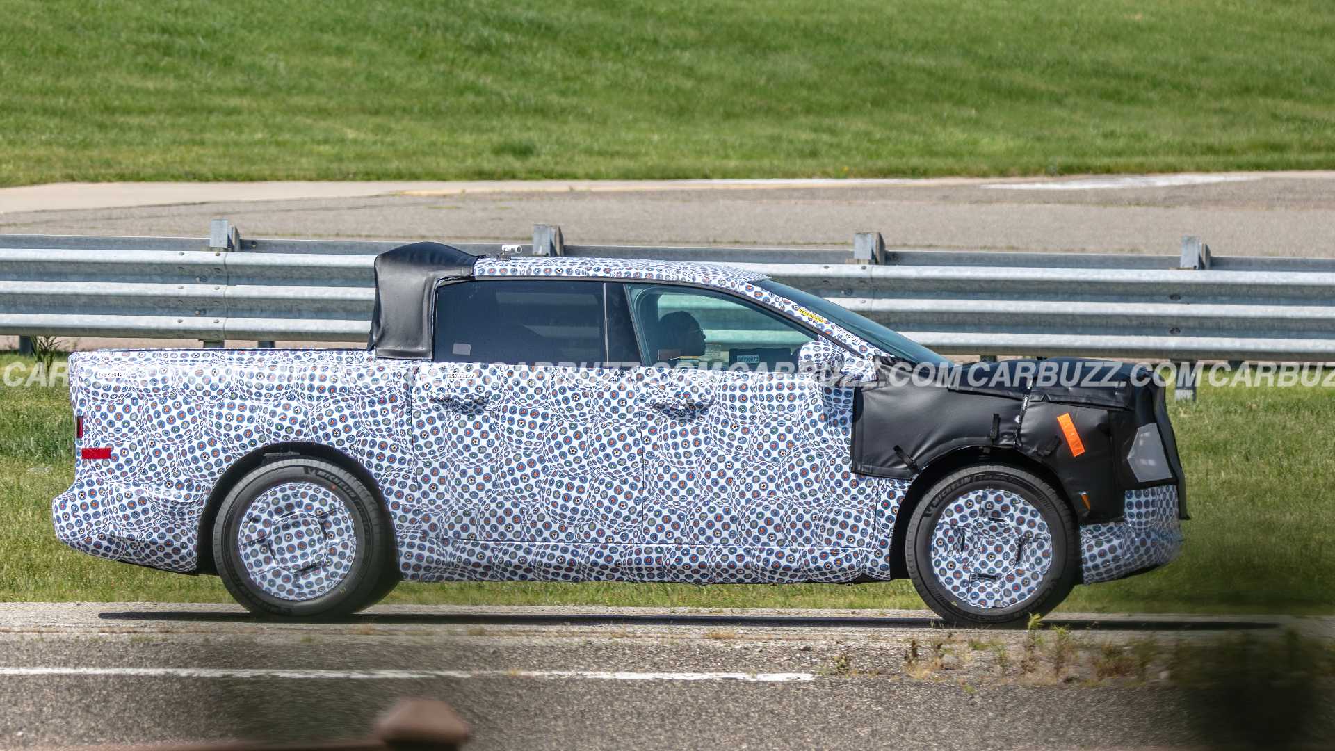 ford-ev-truck-ranchero-spy-photo-3